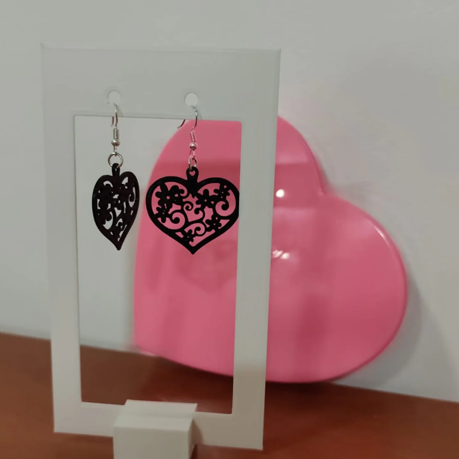 Pendientes Corazón Floral Calado